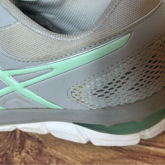 Asics Gel Craze TR Mesh Sneakers. Size 8 - Picture 5 of 9